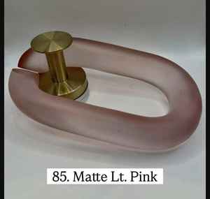 Grande tenture murale transparente colorée d'art de maillons de chaîne de résine époxyde pour des projets personnalisés - Product Image 2