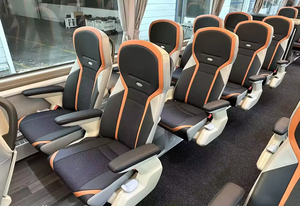 Autobús de 45 plazas con motor diésel 2024 ofrece un diseño premium para el transporte de pasajeros a larga distancia. Construido con comodidad - Product Image 4