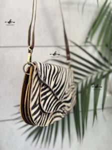 Bolso bandolera de piel de animal, bolso de cuero bohemio gitano, de cuero auténtico, hecho a mano Vintage, estilo occidental, multiusos, novedad - Product Image 2