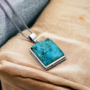 Fabuleux look 925 argent Sterling naturel Turquoise pierre précieuse forme carrée pendentif bijoux faits à la main prix de gros fournisseur en vrac - Product Image 2