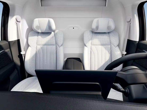 ZEEKR 009 Eléctrico con 702 km de Autonomía, Aceleración de 3.9s, Asientos de Anilina de Lujo y Sistema de 800V - Product Image 3