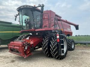 Moissonneuse-batteuse CASE IH 8250 d'occasion à vendre - Product Image 6