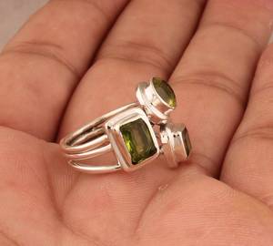 Bague en argent péridot faite à la main 925 Sterling Designer Band bijoux usine exportation en gros - Product Image 4