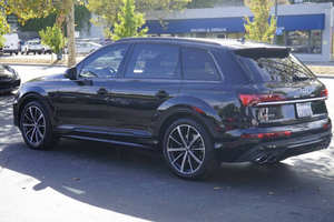 Audi SQ7 2020 en parfait état - Product Image 4