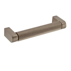 Tirador de metal para puertas de armarios de cocina con acabado duradero para las necesidades de estilo de decoración del hogar moderno - Product Image 2