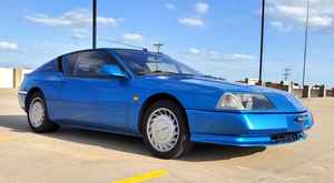 Renault Alpine GTA Turbo de 1992, Usado, 17400 Millas, Transmisión Manual de 5 Velocidades, Tracción Trasera, EE. UU. Título - Product Image 3