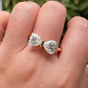 Bague en diamant 2CTW VS1 en forme de coeur en laboratoire en or massif 14 carats avec cravate de fiançailles style nœud Bague de fiançailles unique - Product Image 2