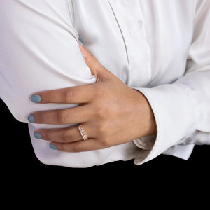 Anillo de piedra de moissanita de compromiso sólido 925 plata esterlina banda minimalista aniversario boda mujeres joyería de plata mayorista - Product Image 2