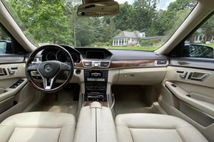 MERCEDES-BENZ E350 4MATIC WAGON 2014 D'OCCASION CÔTÉ GAUCHE/DROIT - Product Image 3