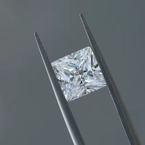 Diamante Suelto Cultivado en Laboratorio Velvet Petal Princess de 0.5 CT, VVS-D, Brillo Suave - Product Image 6