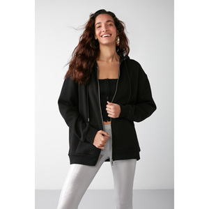 Sudadera con Capucha y Bolsillo Canguro para Mujer, Marca GRIMELANGE, Modelo Alena, Básica, Oversize, de Algodón Orgánico, con Cierre - Product Image 4