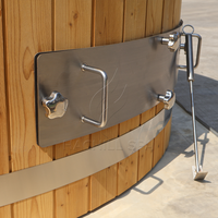 Spa de bien-être extérieur toutes saisons, bain à remous chauffé au bois, bois carbonisé, hiver, jardin nordique, design classique