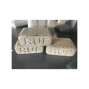 Briquettes RUF/Briquettes de bois RUF/Briquettes de bois à vendre Briquettes RUF en bois de meilleure qualité Briquettes de bois Pini Kay Briketts Briquettes - Product Image 1