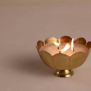 Bol à fleurs en laiton de forme ronde fait à la main Meilleure qualité Taille personnalisée Urli du fabricant en Inde - Product Image 2