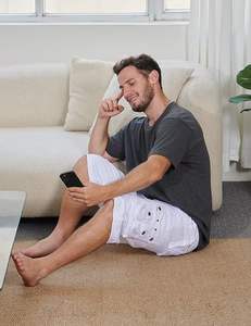 กางเกงขาสั้นผ้าฝ้ายผู้ชายเอวกลางกระเป๋าลำลองทรงสลิมฟิตโลโก้กำหนดเอง - Product Image 6