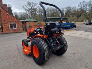 KUBOTAB2311 abordable avec chargeur frontal et pelleteuse en vente en gros - Product Image 5