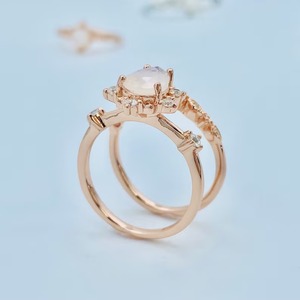 Anillo de compromiso retro de oro de 14k con piedra lunar arcoíris ovalada y perla de agua dulce, estilo vintage, para mujer - Product Image 3