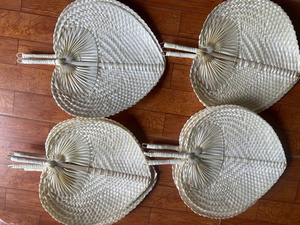 Abanicos de bambú de mano-Recuerdo y decoración de boda personalizados - Product Image 2