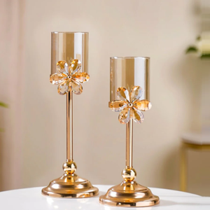 Ensemble de trois bougeoirs attrayants ouragans en métal de style unique pour le dessus de table décor à la maison ouragans en métal - Product Image 3