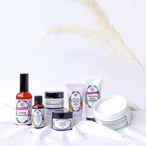 ชุดรักษาฝ้ากระบนใบหน้าแบบครบชุด - Product Image 1