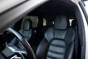 Porsche Cayenne Turbo 2016 - Product Image 5