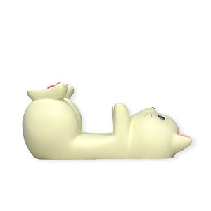 Présentation du support artistique de téléphone de chat fabriqué au Vietnam modèle de figurine en résine bon prix pour votre style patte! - Product Image 1