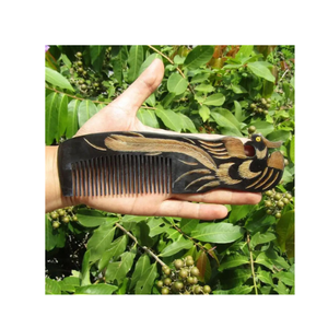 Peigne en corne naturelle fabriqué à la main pour coiffer les cheveux en véritable peignes en corne de buffle peigne de massage pour dames - Product Image 2