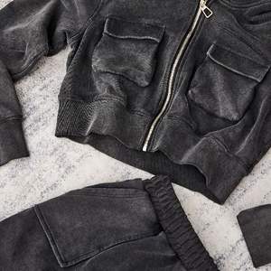 Ensemble sweat-shirt et short à fermeture éclair intégrale de qualité supérieure à forte demande, impression personnalisée, sweat-shirt et short pour femmes - Product Image 4