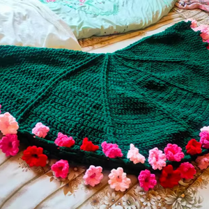 Crochet Cozy <b>Blanket</b> Chunky Yarn Floral Scarf Woven Ice Wool <b>Throw</b> <b>Knitted</b> Shawl Crochet Quilt Carpet Bedspread Braided <b>Blanket</b> - Product Image 2