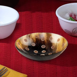 Bol à soupe et à salade de riz en corne de boeuf jetable de luxe fait à la main en Inde avec des conceptions modernes bols polis en corne de boeuf véritable - Product Image 1