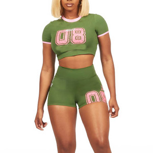Ensemble T-shirt et short confortable pour l'été, tenue assortie en deux pièces, T-shirt et short pour femmes, tenue d'été respirante et décontractée - Product Image 4