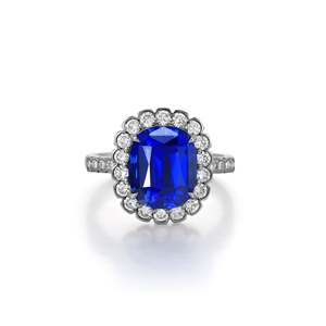 Anillo con Halo de Diamantes y Zafiro Azul Cultivado en Laboratorio - Joyería Fina Tessa Cushion - Product Image 1