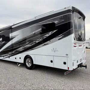 Caravane miniature de luxe 4x4 personnalisée avec panneaux solaires, meubles et construction en acier inoxydable et aluminium - Product Image 3