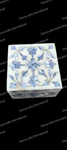 Caja de joyería de mármol de venta de exportación forma rectangular con Hermosa solución de almacenamiento decorativa atemporal con incrustaciones de perlas madre a la venta - Product Image 4