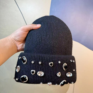 Unisex de punto acrílico con diamantes de imitación Jacquard invierno cálido suave Beanie sombreros para la playa de negocios Streetwear - Product Image 3