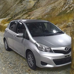 Vente à chaud Toyotaa Vitzz Yariss Turbo Diesel Sedan Boîte de vitesses automatique Sièges en cuir RHD ACC Cruise FWD R18 pour l'exportation - Product Image 3