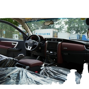 Camionnette d'occasion 2 tonnes, moteur turbo diesel/essence, pneus R17, cabine étendue 4x4, véhicule utilitaire, couleur foncée, Allemagne - Product Image 5