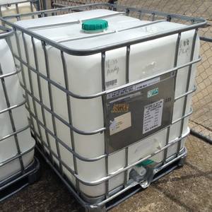 Tanque de Almacenamiento de Productos Químicos IBC de 1000 Litros en Venta - Product Image 1