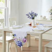 Ensemble de serviettes de table et de sets de table carrés jetables personnalisés en coton brodé à la main pour les mariages, les fêtes et les restaurants