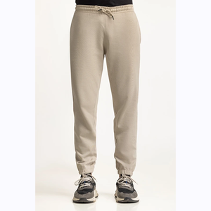 Athleisure Jogger Pantalones para hombres Tela elástica suave Trendy 2025 Look Tamaños personalizados Venta al por mayor Suministro a granel - Product Image 1