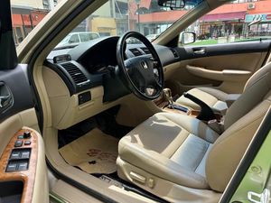 Accord 2004 2,4 L école de conduite de taxi en bon état voitures d'occasion en ligne sur le marché vente en gros - Product Image 5