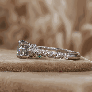 Anillo de Boda de Plata de Ley con Moissanita Cultivada en Laboratorio de 1.50 Quilates, Corte Redondo, Color Blanco Grisáceo, Estilo Vintage, Engaste de Garras, para Mujer - Product Image 6