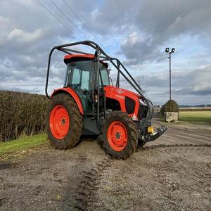 Obtenga hoy su tractor de la serie Kubota M5 de calidad superior construido para la durabilidad y la eficiencia con un servicio de entrega rápida - Product Image 1
