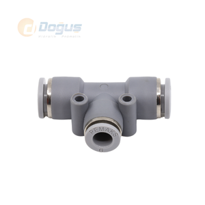 Raccord pneumatique en T, neuf et d'occasion, en plastique et en laiton, pour applications industrielles et agricoles - Product Image 1
