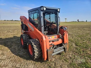 รถตักล้อยางแบบตีนตะขาบ คูโบต้า SSV75 ดีเซล ปี 2022 พร้อมชิ้นส่วน KYB และปั๊มเครื่องยนต์เกียร์ประสิทธิภาพสูง - Product Image 6