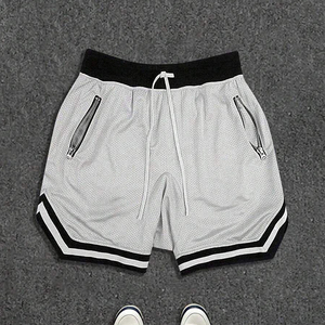 กางเกงขาสั้นผ้าตาข่ายลำลองสไตล์ไฮสตรีทสำหรับผู้ชายกางเกงขาสั้นแบบปรับขนาดได้วัสดุที่ดีที่สุดบริการ OEM กระเป๋าทึบ - Product Image 1