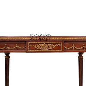 Table basse rectangulaire de luxe en bois avec incrustation florale en marqueterie et guirlandes en laiton doré antique pour salon classique - Product Image 5