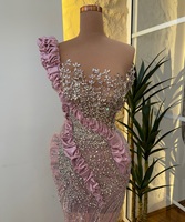 Robe de soirée sirène rose personnalisée à épaules dénudées, longueur ras du sol, en maille extensible respirante, ornée de strass luxueux et scintillants, avec soutien-gorge intégré