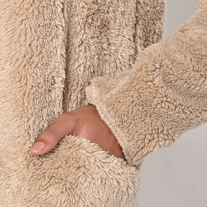 Pocket Stylish Look 2025 Nuevo artículo Mujeres Sherpa Hoodie Oversized Basic Color Look Durable Mujer Sherpa Jacket - Product Image 4