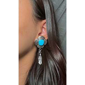 Pendientes Colgantes Hechos a Mano en Estilo Navajo con Turquesa Egipcia y Plata de Ley, Forma de Pluma, para Regalo - Product Image 5